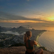 Nascer do Sol no Morro Dois Irmãos